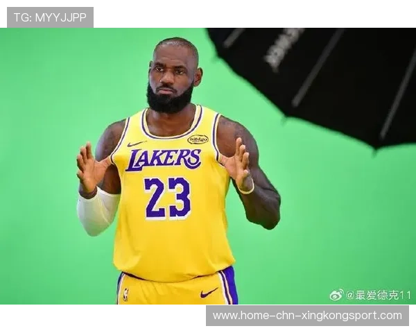 湖人依靠詹姆斯冷静掌控,稳住关键回合